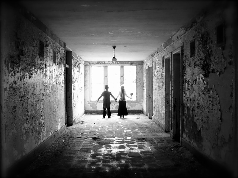 Fine art photographer David Lee Black explores an abandoned New England insane asylum built in 1854.
